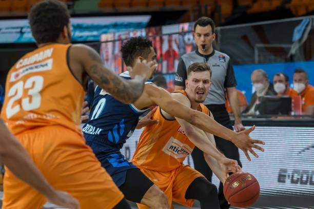 更让他感受 更让他感受