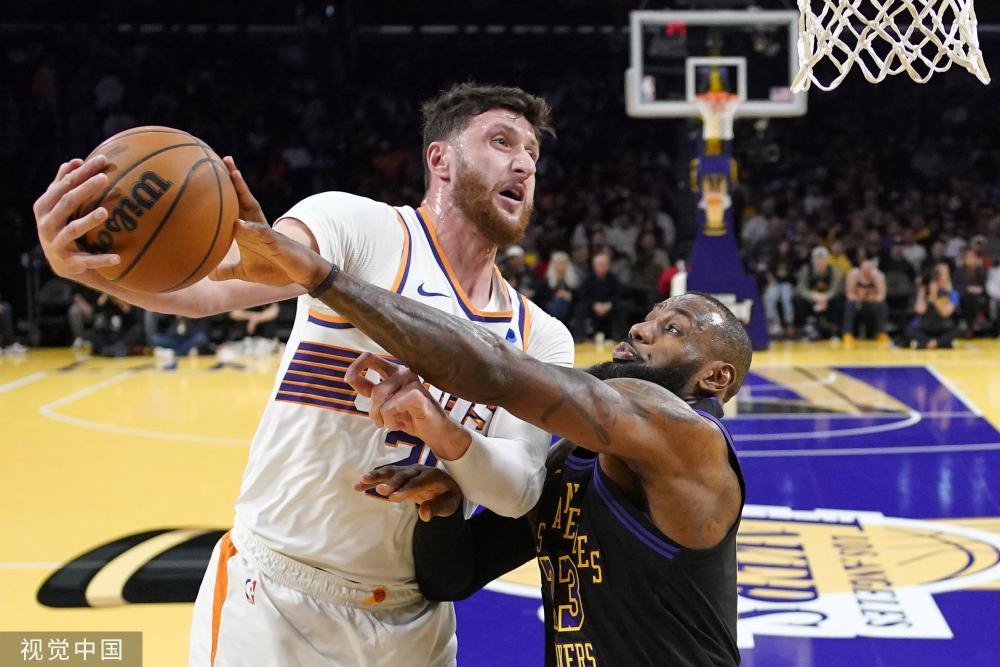 跑位为他创 跑位为他创